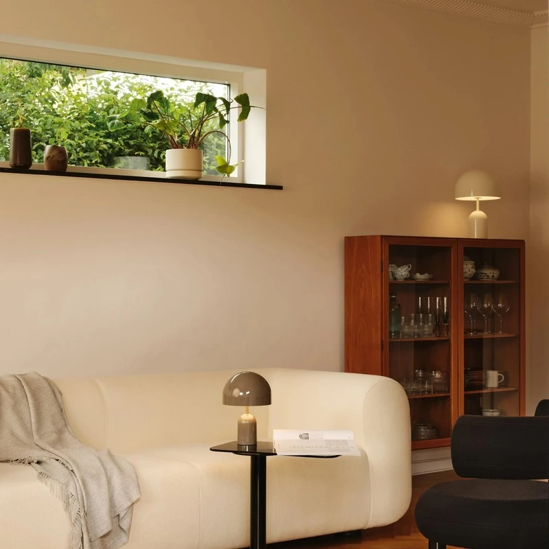 Minimalist C-Frame Side Table